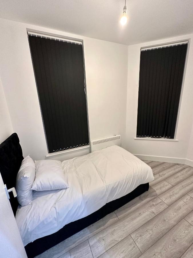 Luton Town Centre Apartment Zewnętrze zdjęcie
