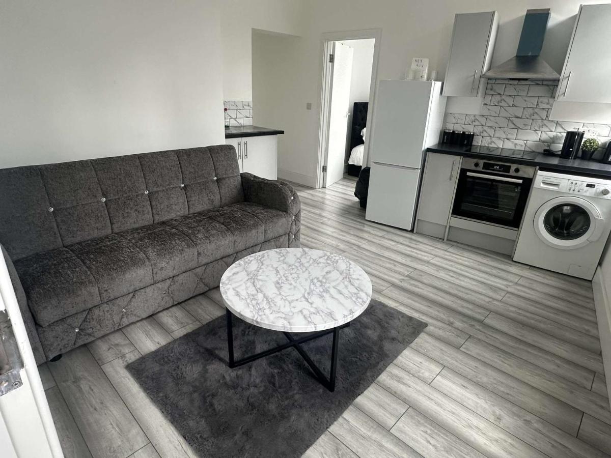 Luton Town Centre Apartment Zewnętrze zdjęcie
